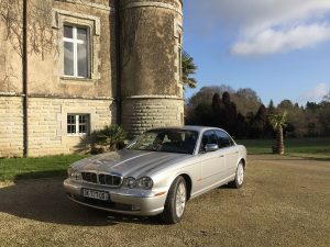 voiture location jaguar chateau de kerambleiz-mariage-plomelin-finistère